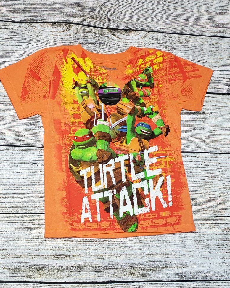 TEENAGE MUTANT NINJA TURTLES TURTLE ATTACK BOYS YOUTH T SHIRT